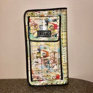 RELIC by FOSSIL • Holographic Wallet / Clutch